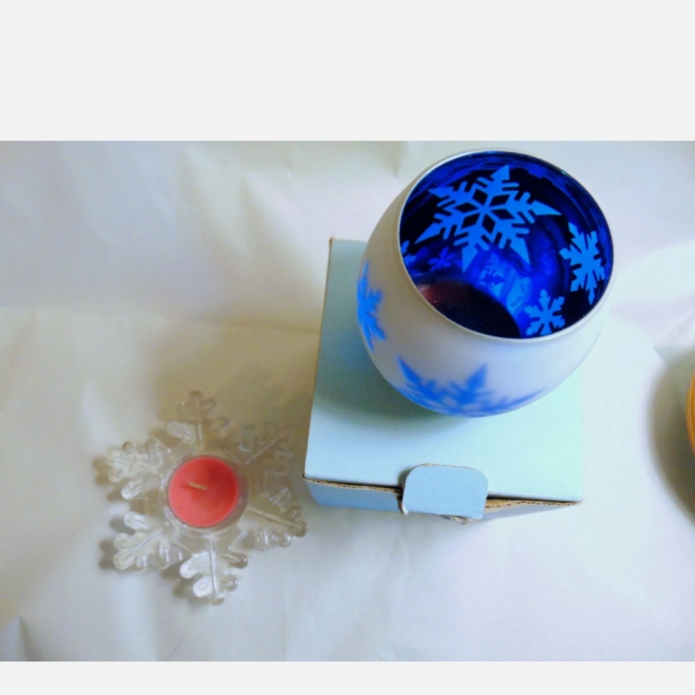 PartyLite Snowflake Tealight Holders 2pc Cottagecore Scandinavian Cobalt Blue - Picture 4 of 7